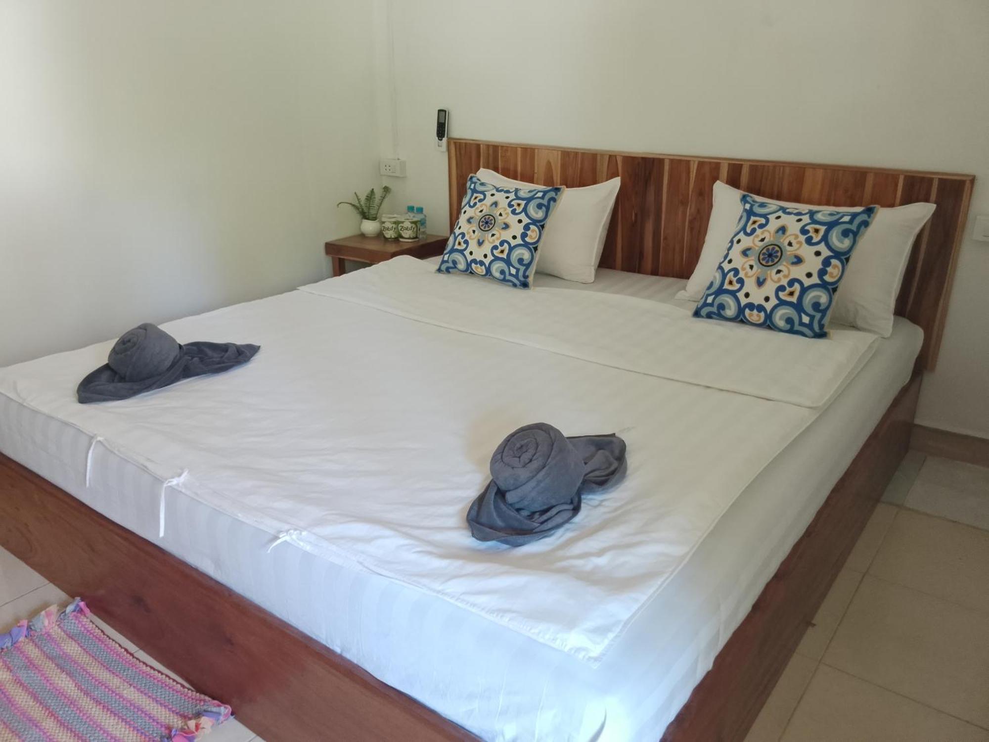 Meexok Guesthouse Nong Khiaw Bagian luar foto