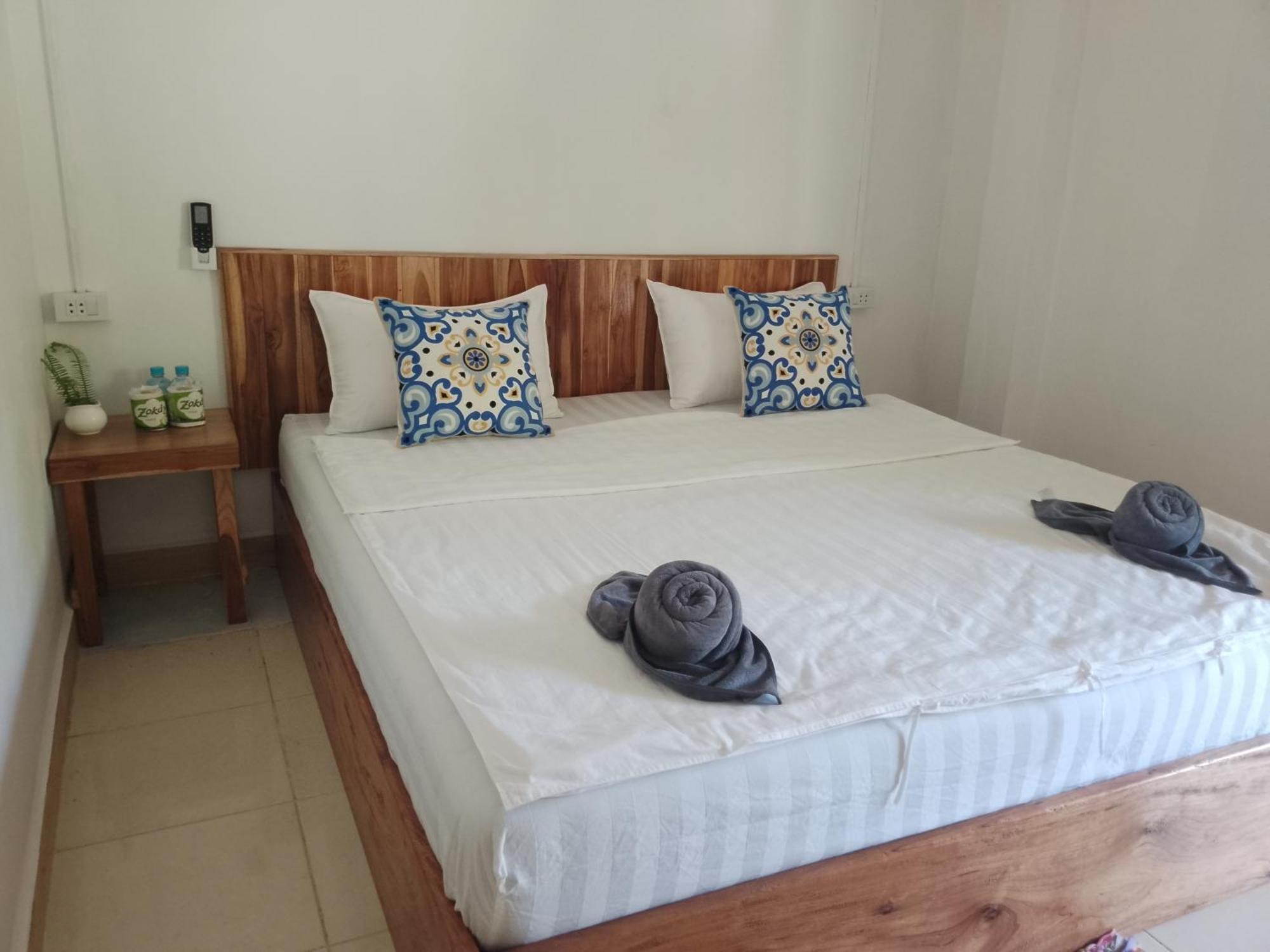 Meexok Guesthouse Nong Khiaw Bagian luar foto